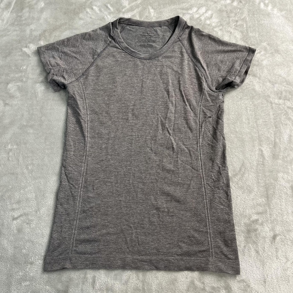 SPANX Top Womens Small Gray Short Sleeve Slimming Stretch Shapewear Sporty Run‎
